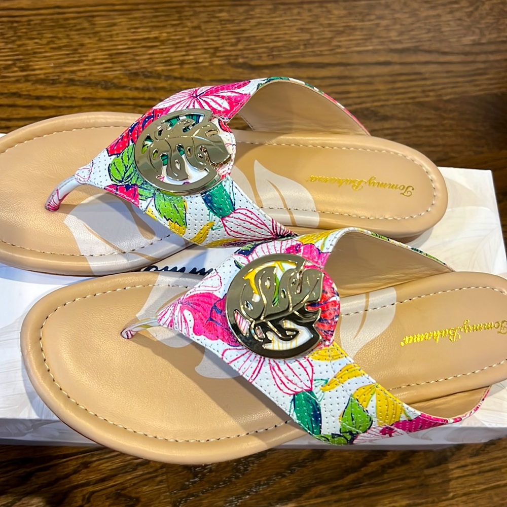 Tommy Bahama leather sandal, size 9